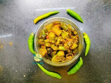 Final look of quick green chilli pickle